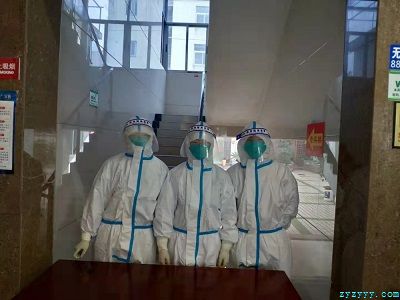 向守护在隔离点的医护人员致敬！